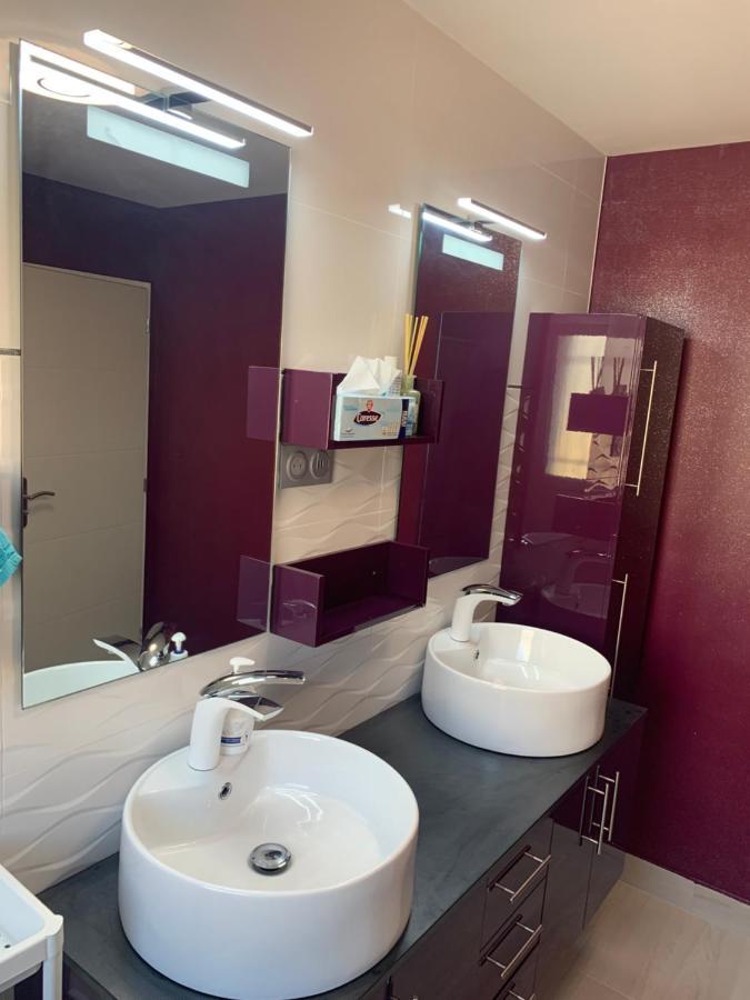 Chambre Privee/Climatisee+Tv /Petit Dejeuner Inclu/Tout Confort Nevers Ngoại thất bức ảnh