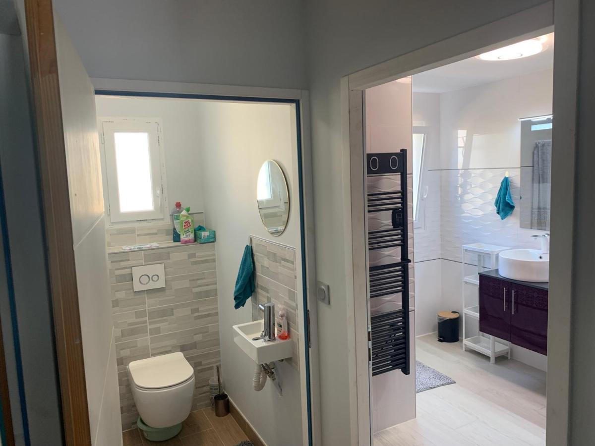 Chambre Privee/Climatisee+Tv /Petit Dejeuner Inclu/Tout Confort Nevers Ngoại thất bức ảnh