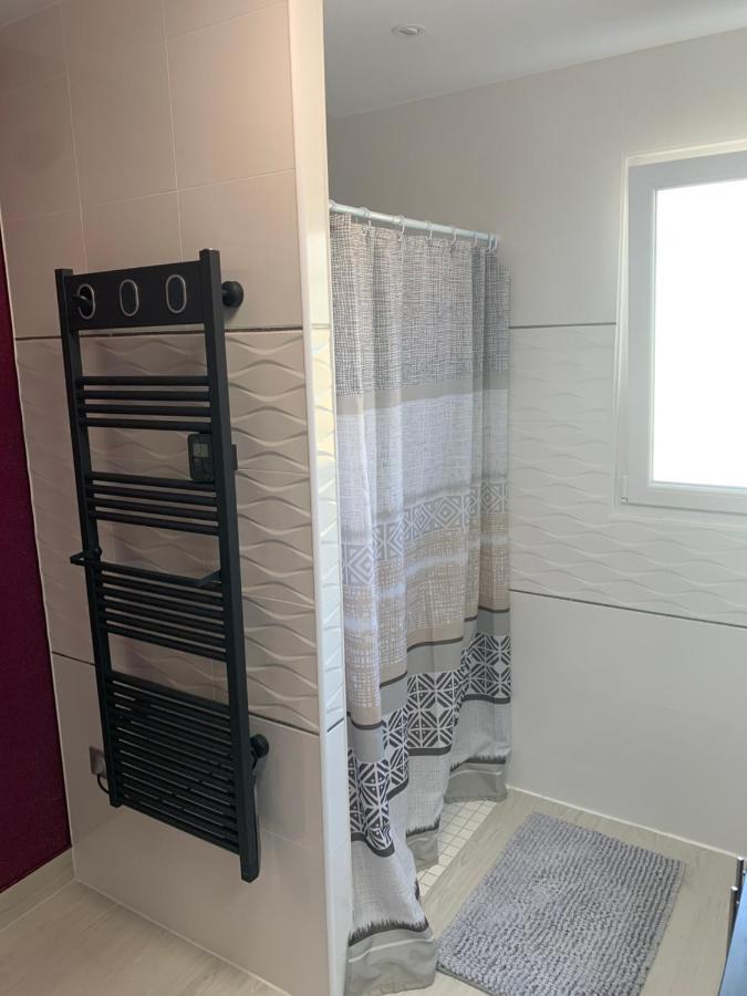 Chambre Privee/Climatisee+Tv /Petit Dejeuner Inclu/Tout Confort Nevers Ngoại thất bức ảnh