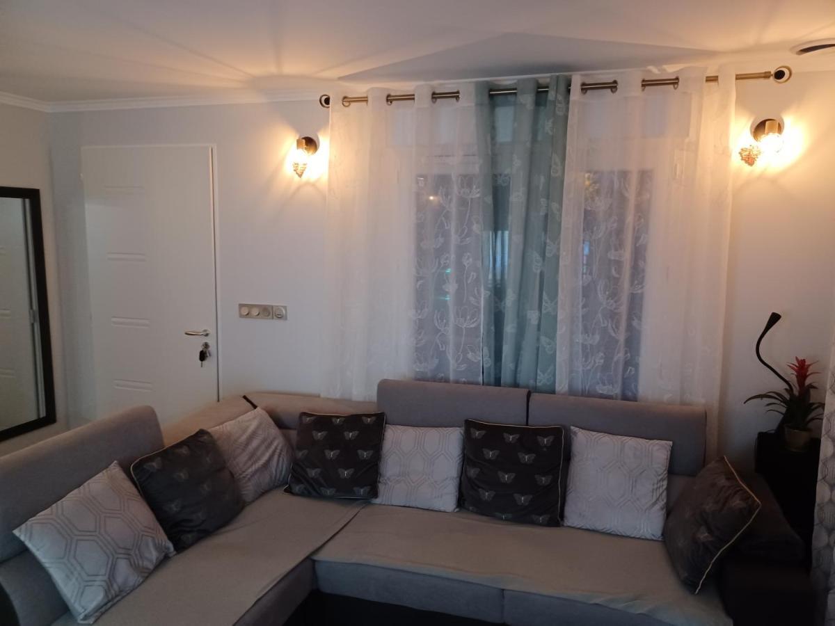 Chambre Privee/Climatisee+Tv /Petit Dejeuner Inclu/Tout Confort Nevers Ngoại thất bức ảnh