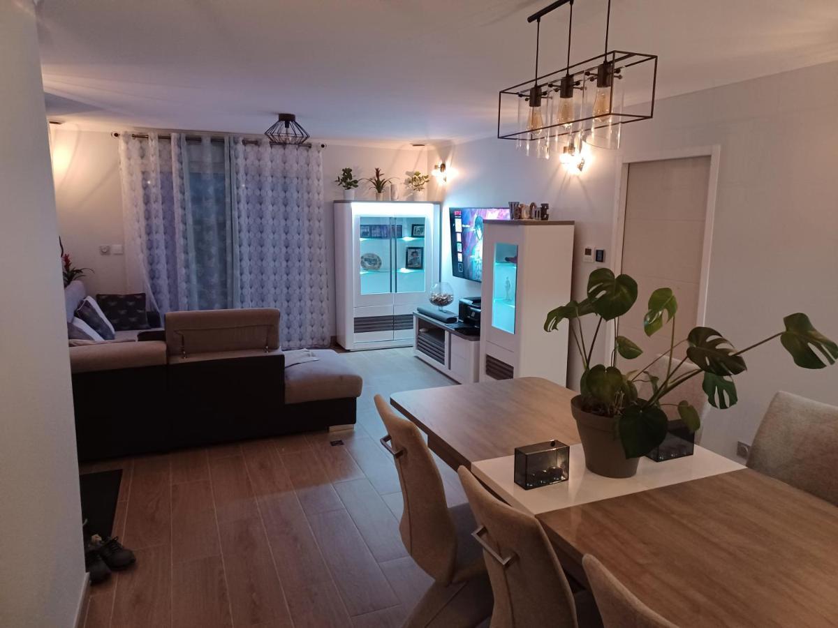 Chambre Privee/Climatisee+Tv /Petit Dejeuner Inclu/Tout Confort Nevers Ngoại thất bức ảnh